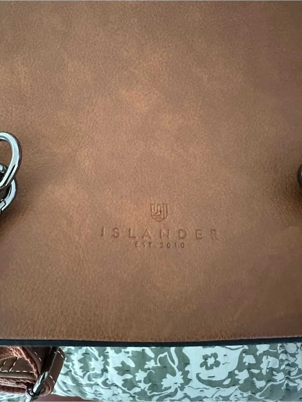Islander Bag - Picture 3 of 7
